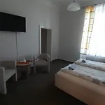 Na Zamku Bartosovice Kunín
