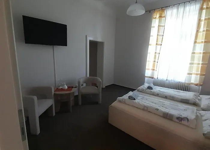 Na Zámku Bartošovice Kunín